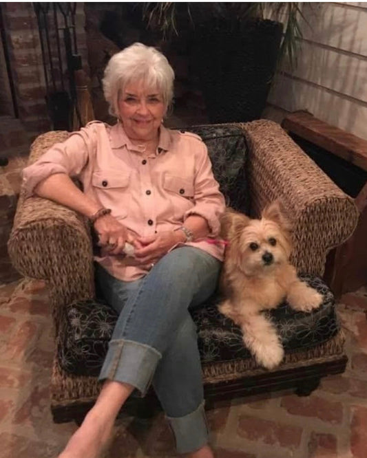 "How Dixie Lived to 20: Momma's Secrets to a Long Dog Life"