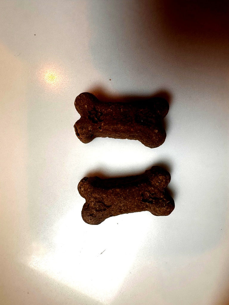 Bacon Bones Senior Dog Treats | 8 oz