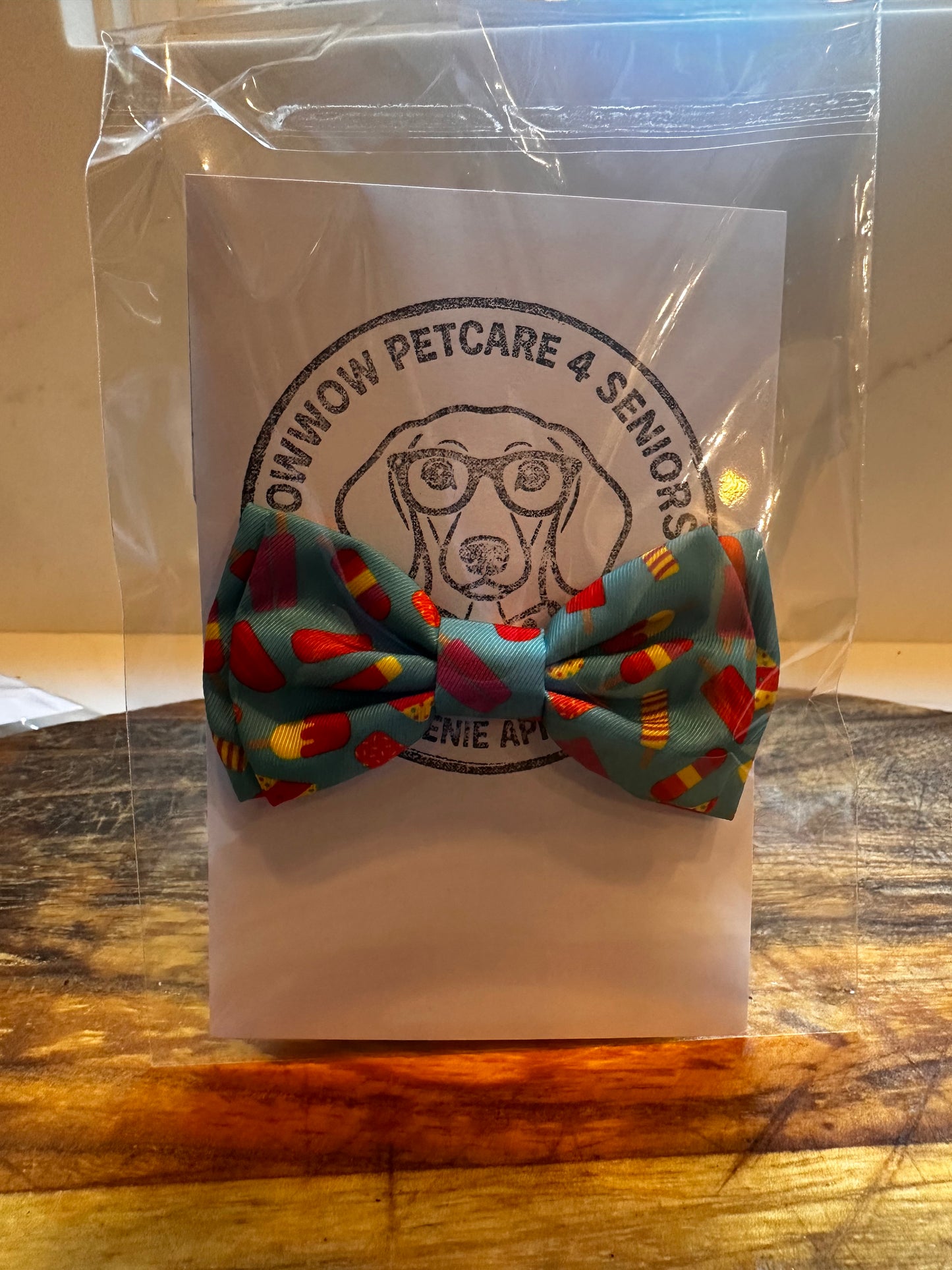 Summer Lovin' Bow Tie